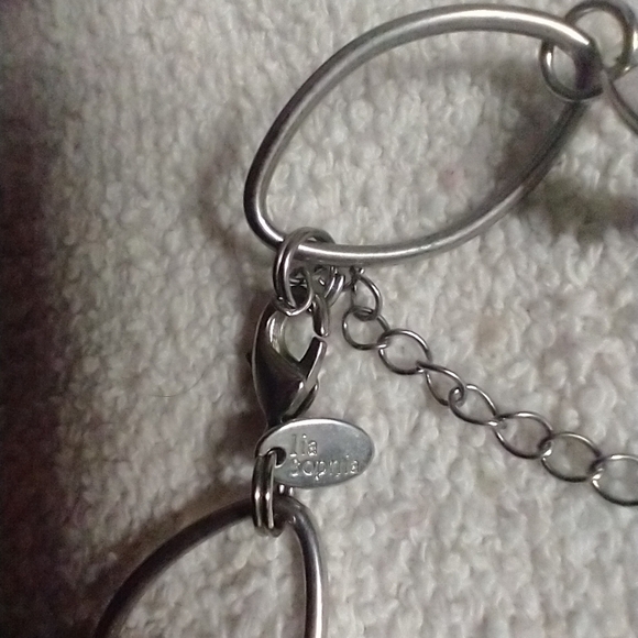 Super long lia Sophia circles silvertone necklace - Picture 4 of 7